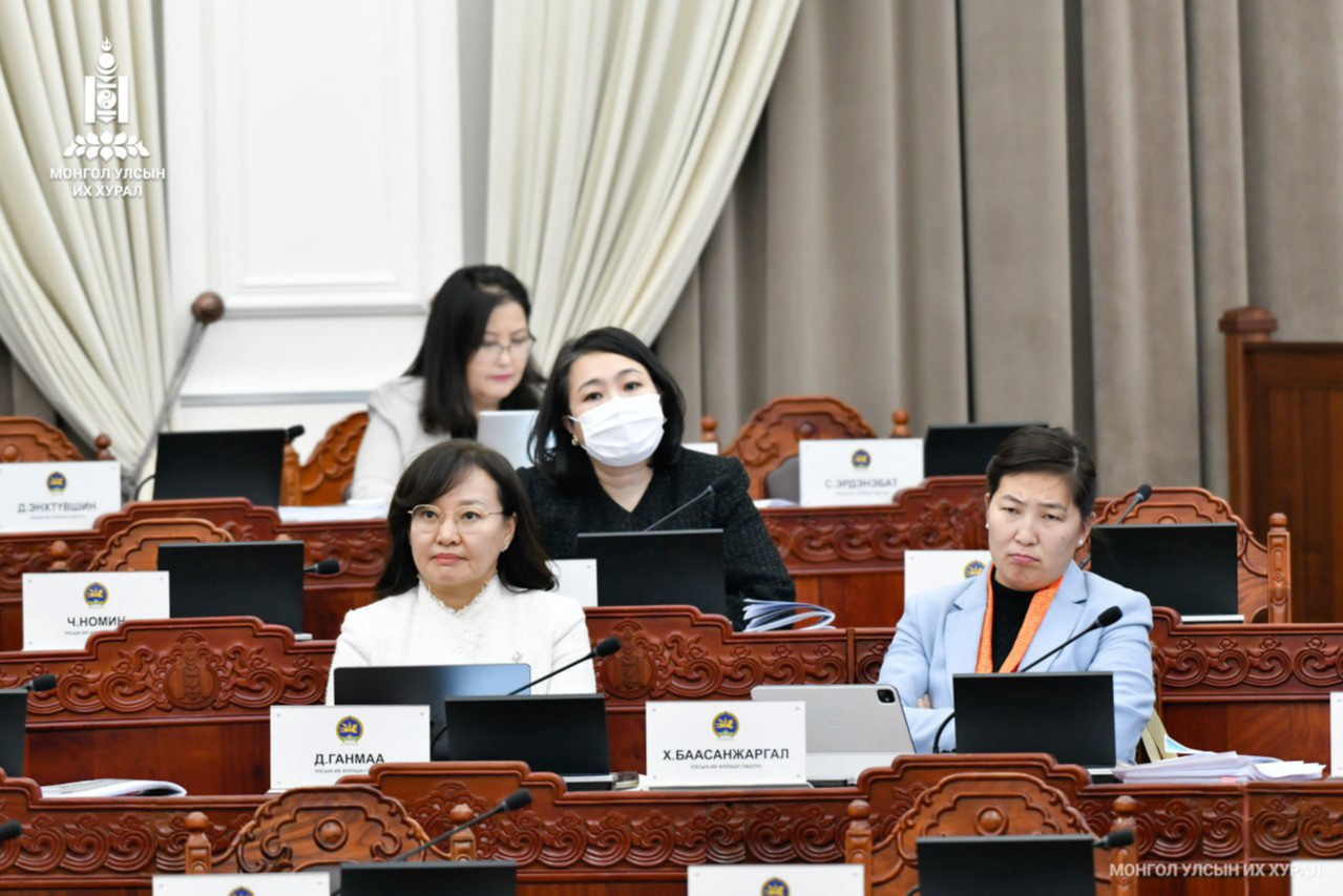 Гэр бүлийн хууль тогтоомжийг боловсронгуй болгоно